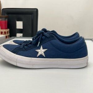 CONVERSE ONE STAR SNEAKERS MENS SIZE 9.5 WOMENS SIZE 11.5
